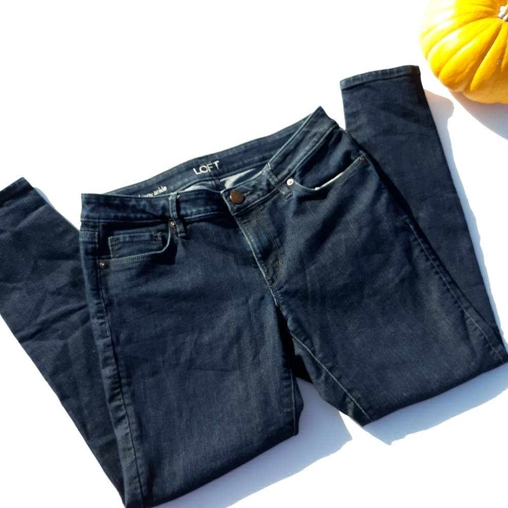 LOFT | Curvy Skinny Ankle Jeans size 28 / 6 Crop